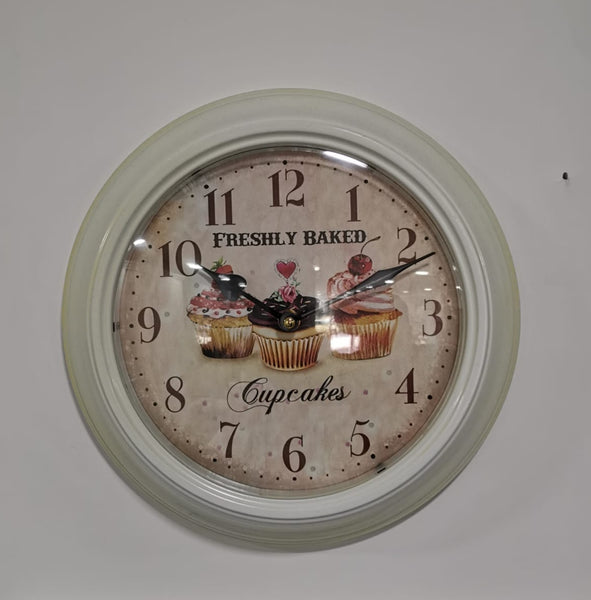 L'arte di nacchi Orologio in metallo Cupcake Shabby chic